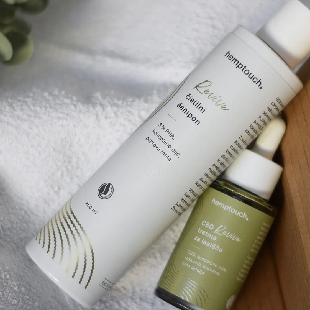 Hemptouch Revive, set za lase (50 ml + 250 ml)